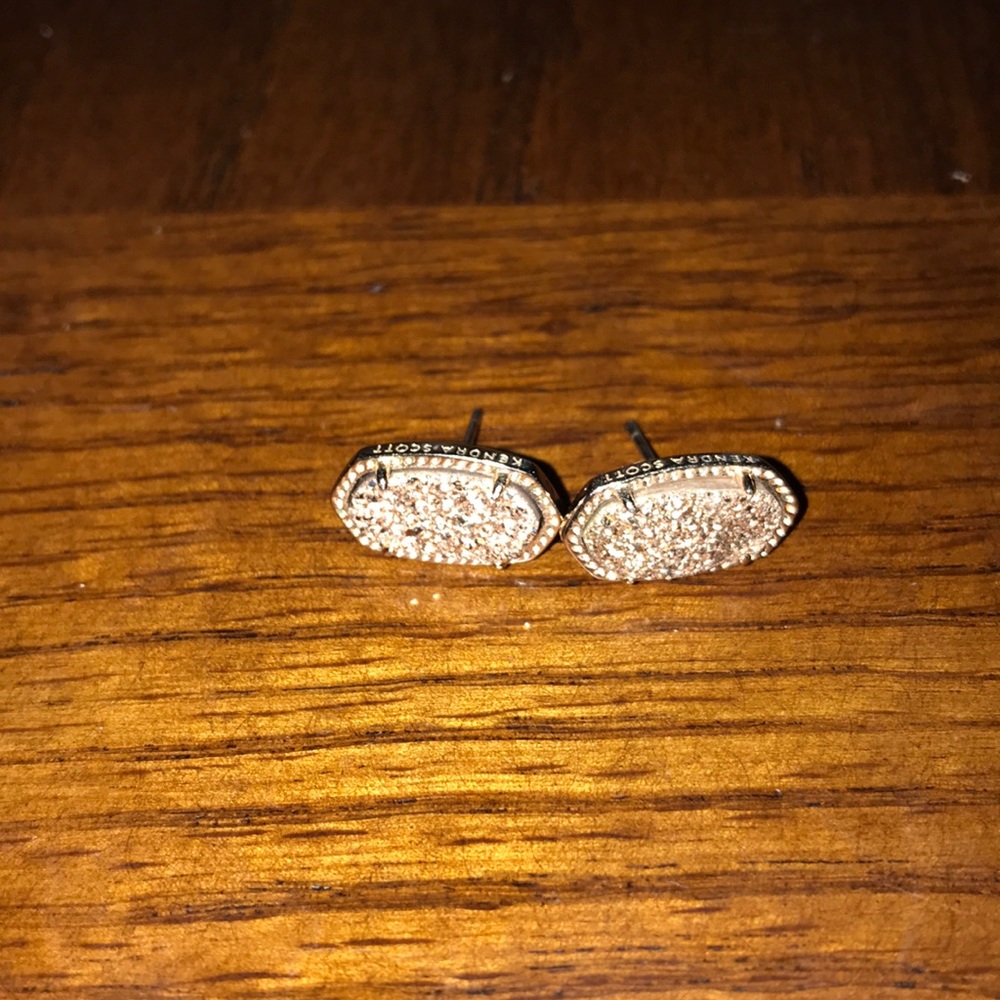 Kendra Scott Ellie Studs